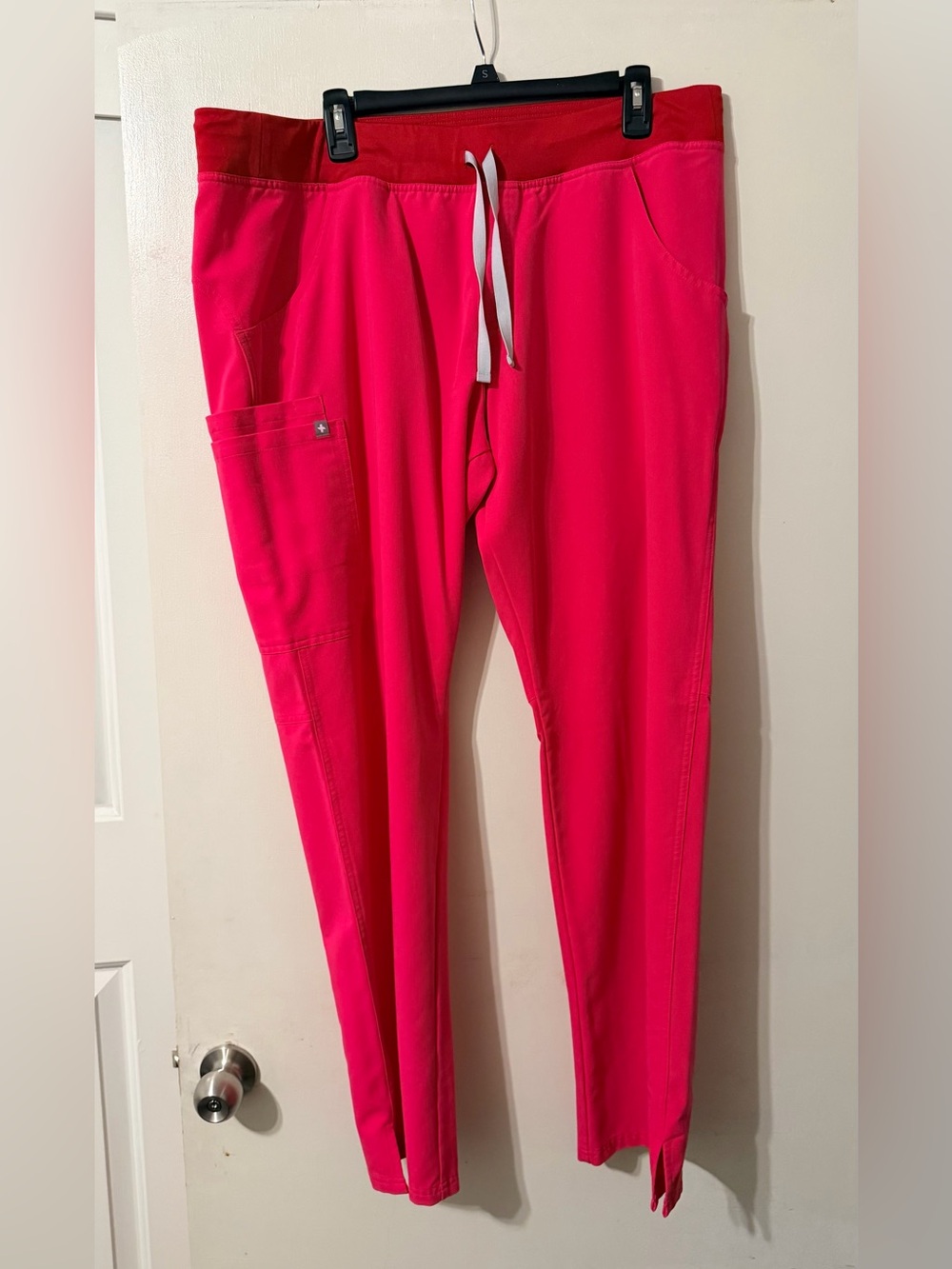 FIGS Bright Pink Scrub Pants Cargo Drawstring Women's Size XL-T Like New